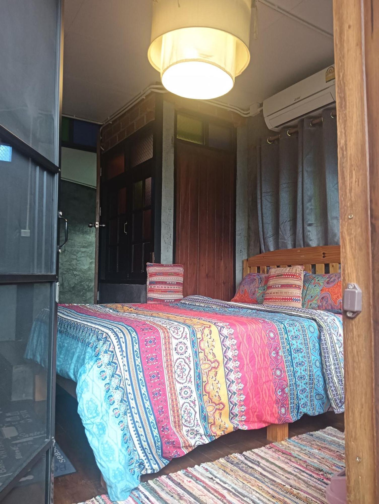 Baan Chiang Mai Hostel Buitenkant foto