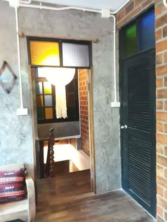 Baan Chiang Mai Hostel Buitenkant foto